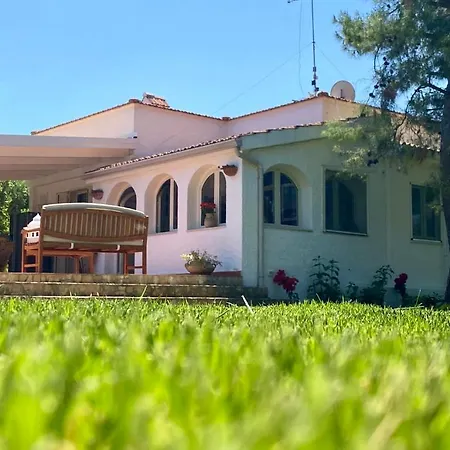 Vittoria Villa